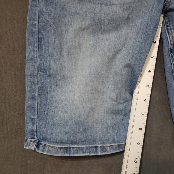 Calvin Klein Jeans Bermuda Shorts Womens 27 Blue Denim Light Wash Stretch - Picture 8 of 11